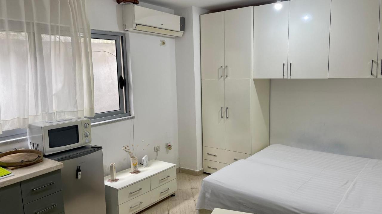 Brilant Studio Apartment City Center Tirana Exteriör bild